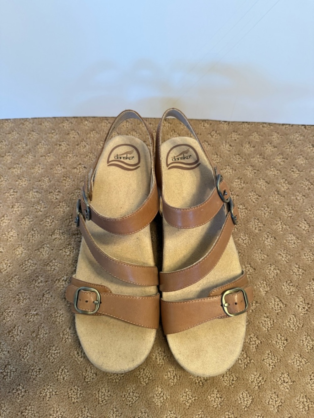 Dansko Tan Brown Leather Wedge Sandals - Picture 2 of 8